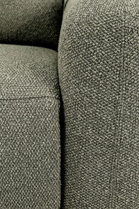 Trivietė elektrinė sofa PEGERA – kitu rakursu