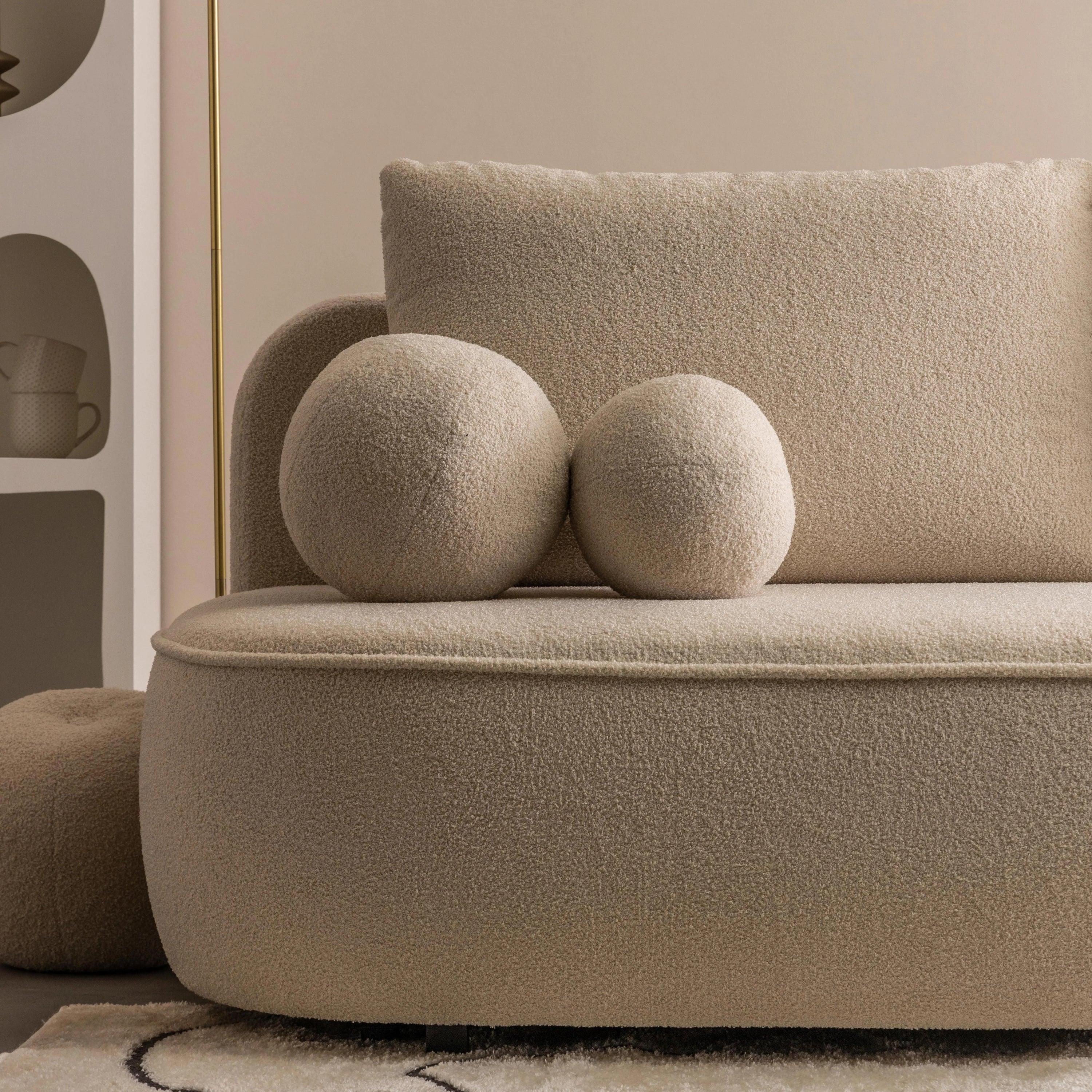 Sofa ELLA, šviesiai smėlinė, boucle