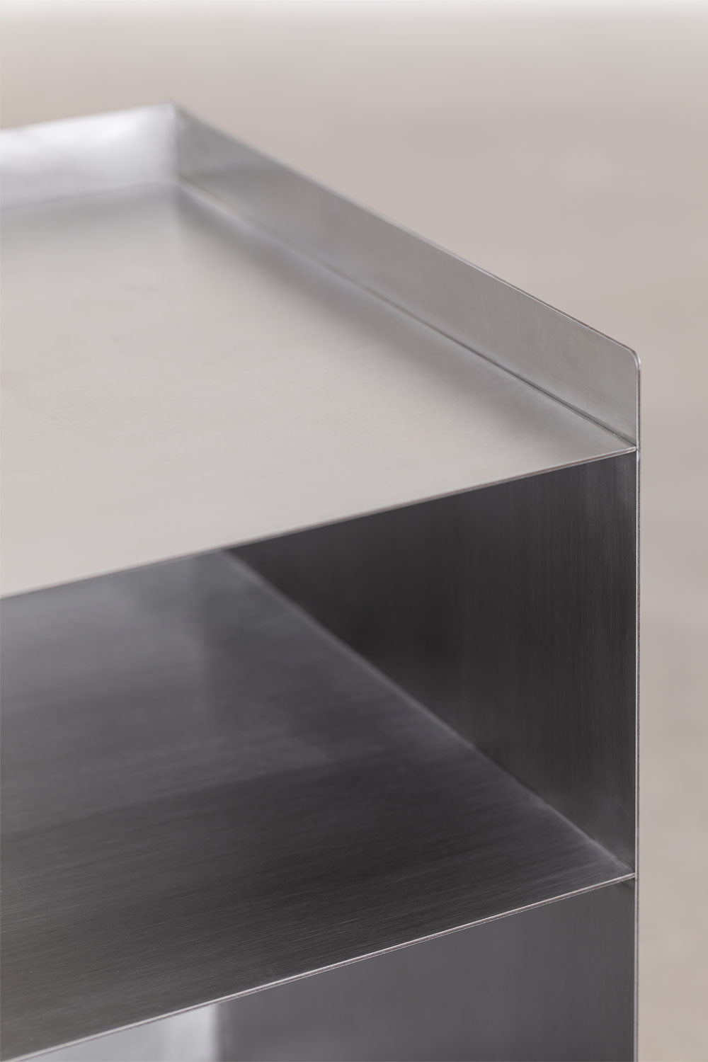 Side table NENDEA, silver