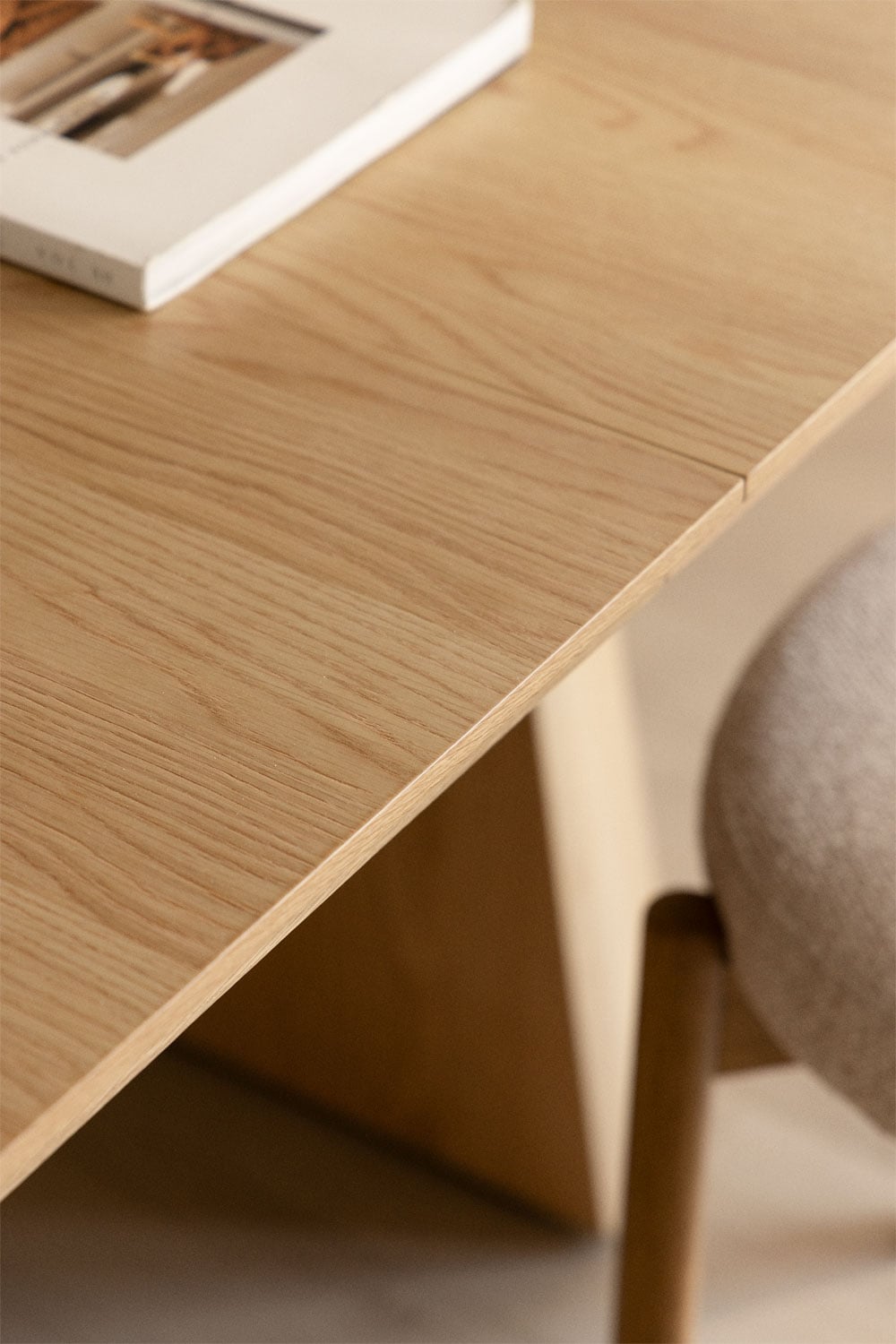 MONTANA oval table, 180–240×105 cm, oak
