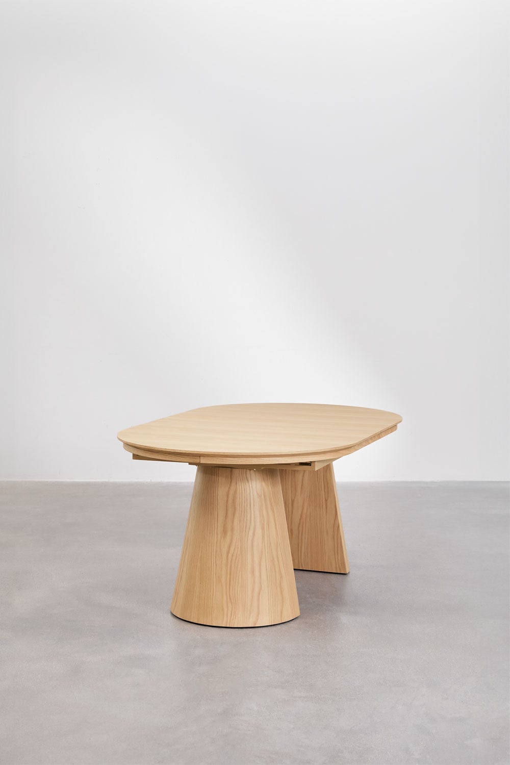 MONTANA oval table, 180–240×105 cm, oak