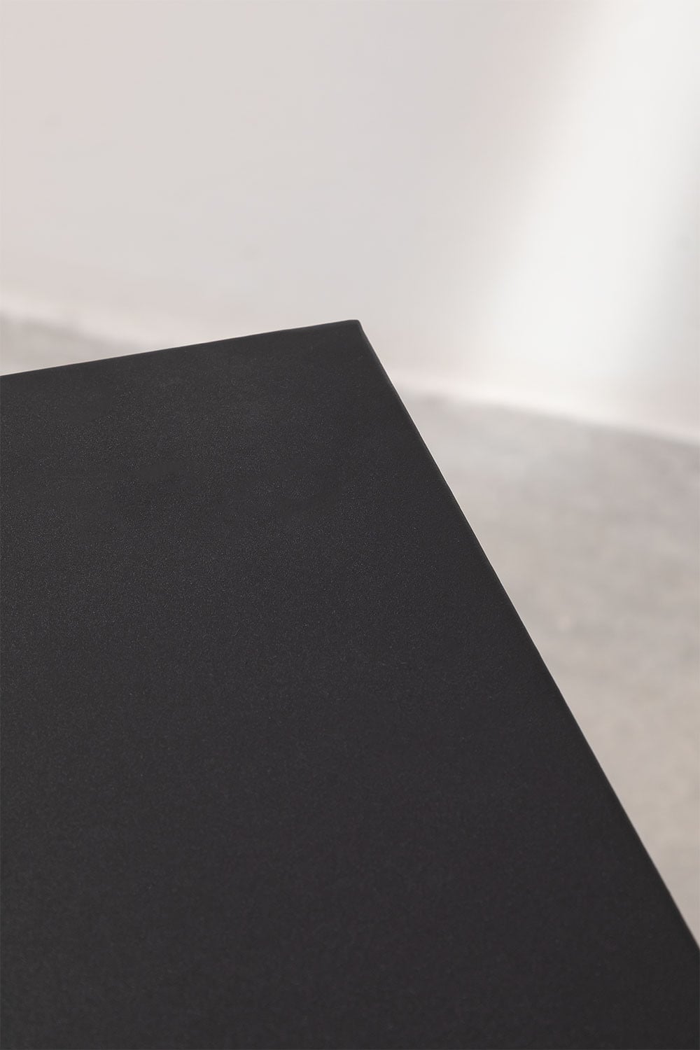 ALTO square bar table, black
