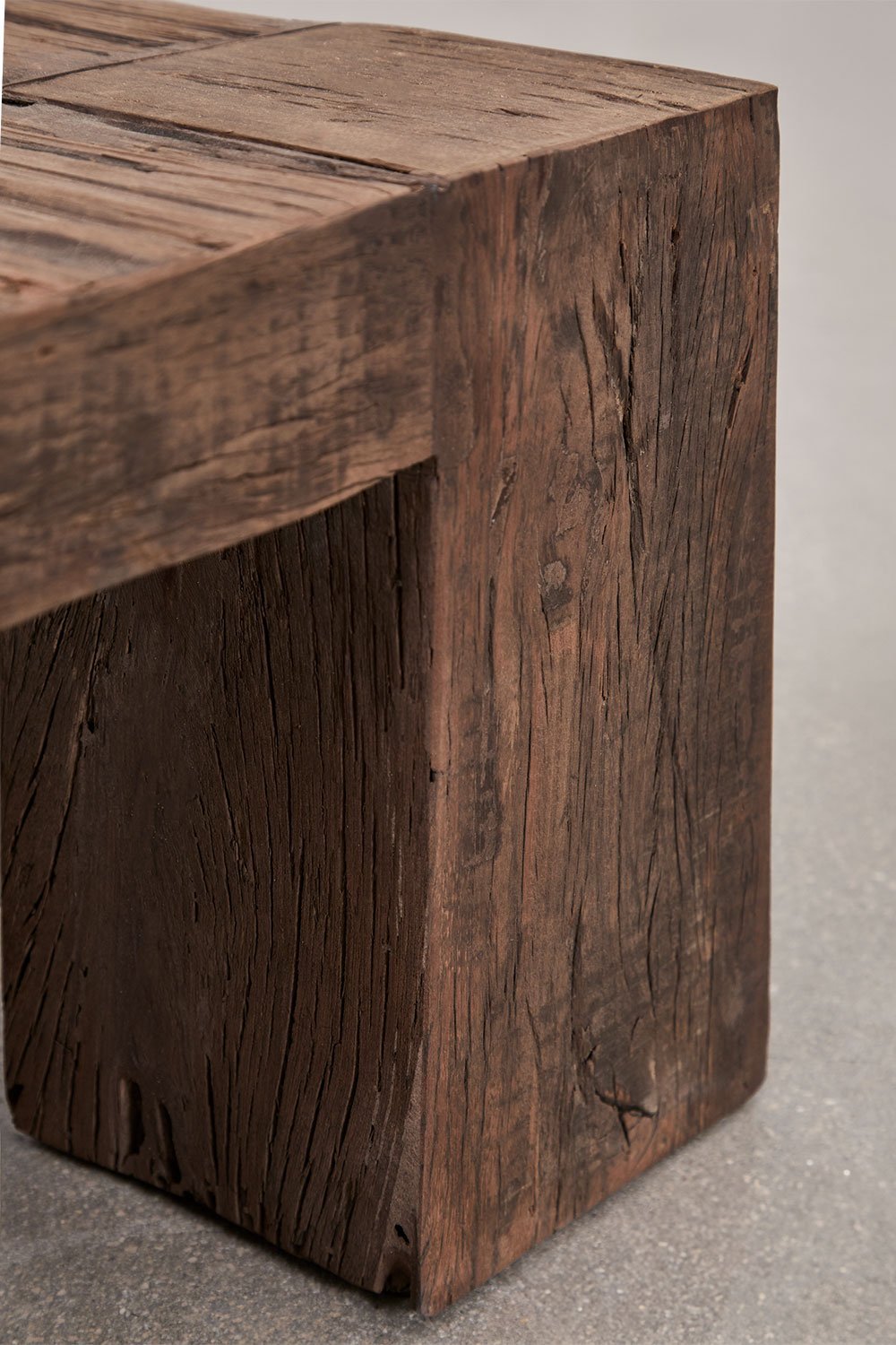 Staliukas kavos JENDEA kvadratinis, perdirbta mediena