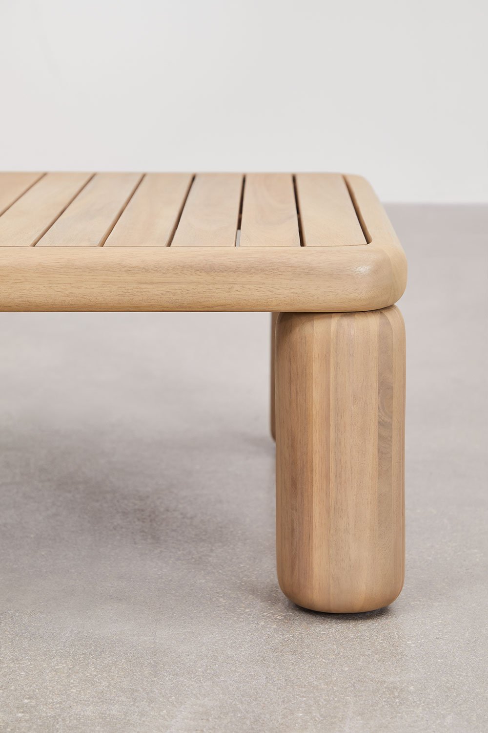 Kavos staliukas ILIALA, akacijos mediena