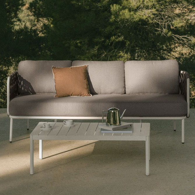 Lauko baldų komplektas TEVARY, sofa ir staliukas, lazdyno riešuto