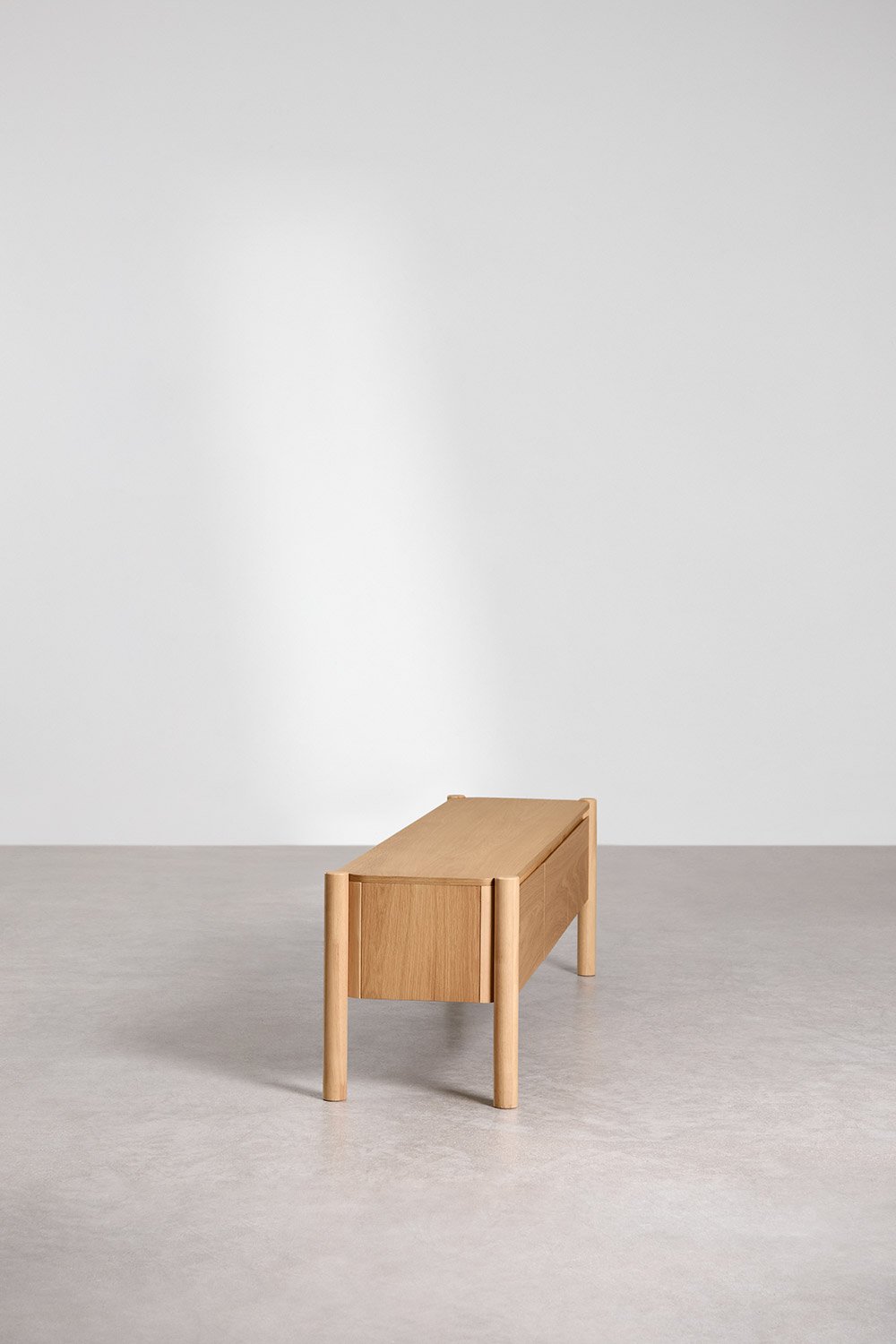 TV spintelė MNIIRA, MDF su ąžuolo faneruote