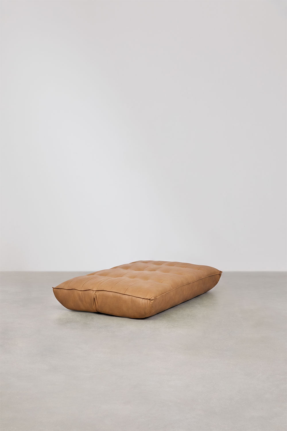 Trijų vietų išskleidžiama sofa MATI