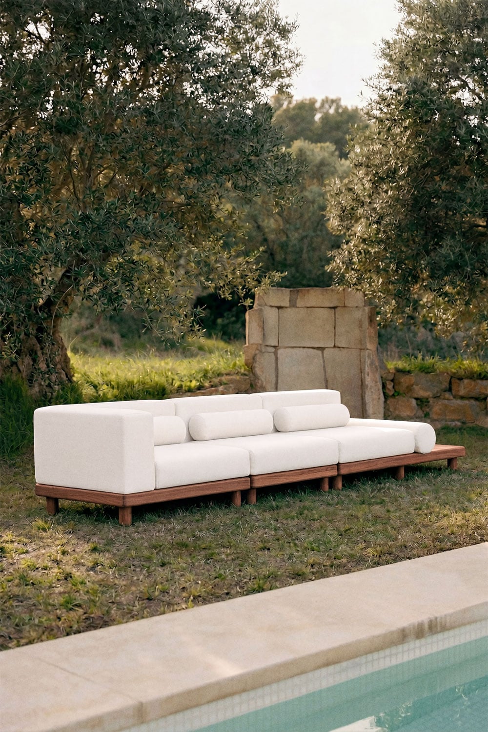 Trivietė modulinė lauko sofa KORKO su šoniniu staliuku, akacija