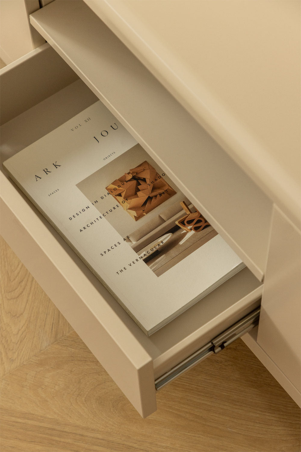 TV spintelė MIGARO, 150 cm, plieno konstrukcija, šviesi spalva