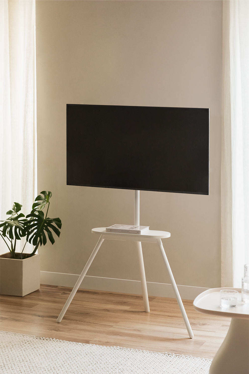 TV statīvs FKISAREI ar koka kājām