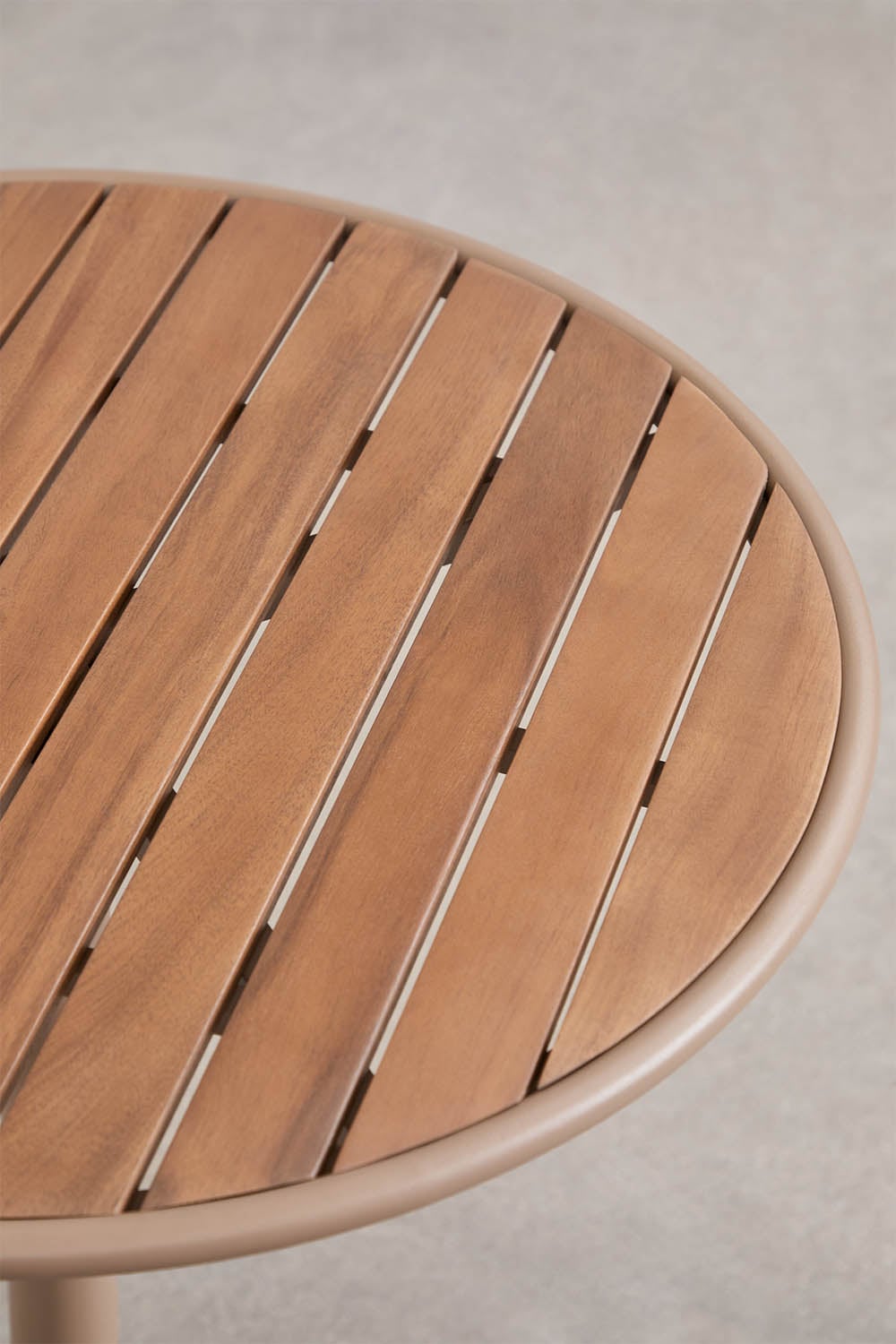 TILDA round outdoor table, mocha brown