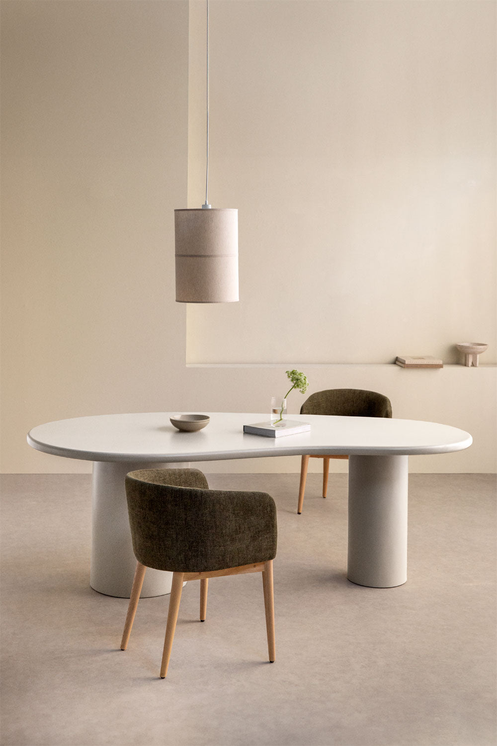 Dining table BILLIE, oval, white