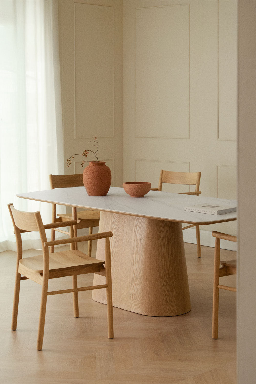 Dining table ESSENCE, grey ceramic