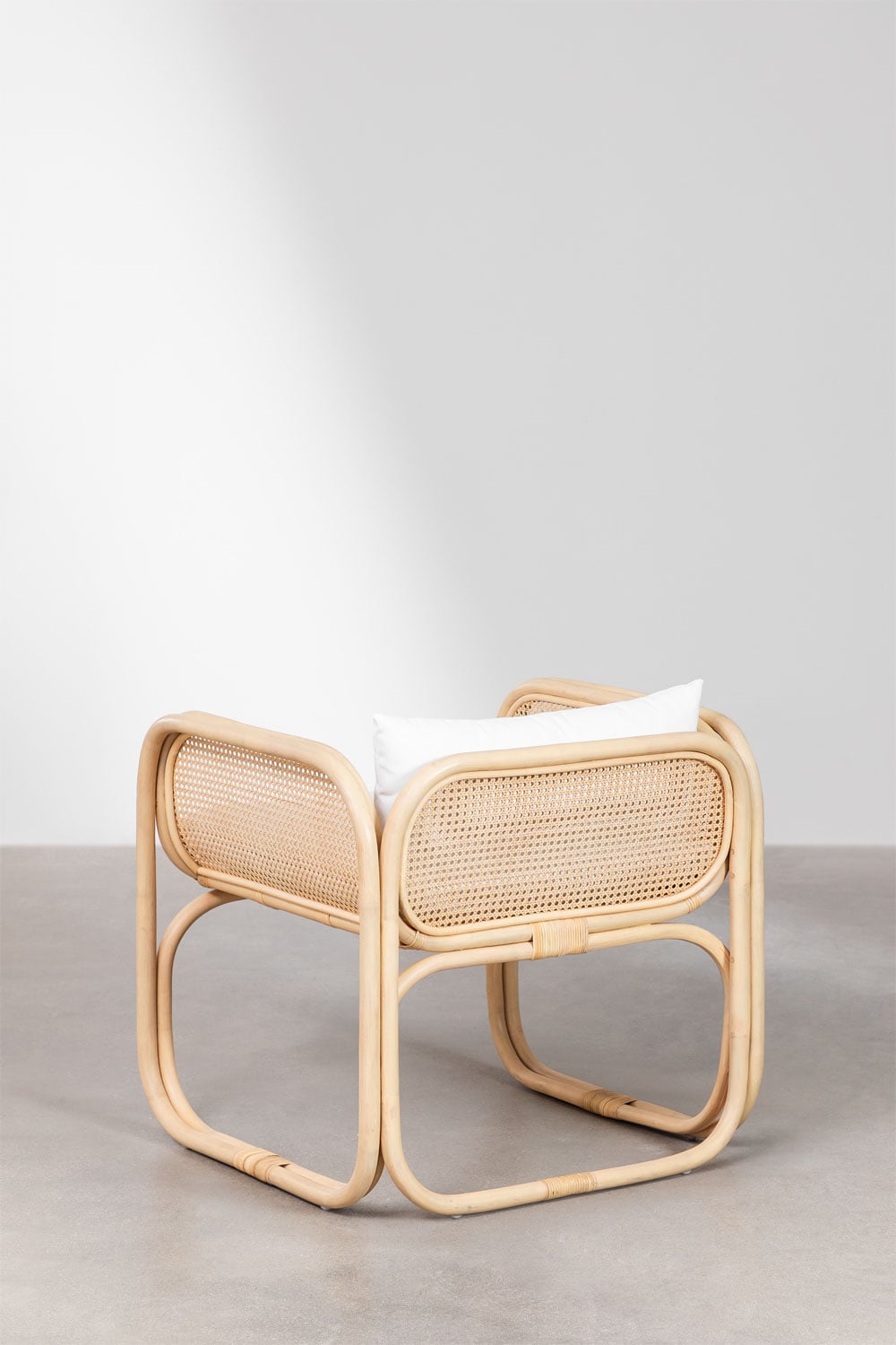 WILBERT outdoor armchair, rattan, honey