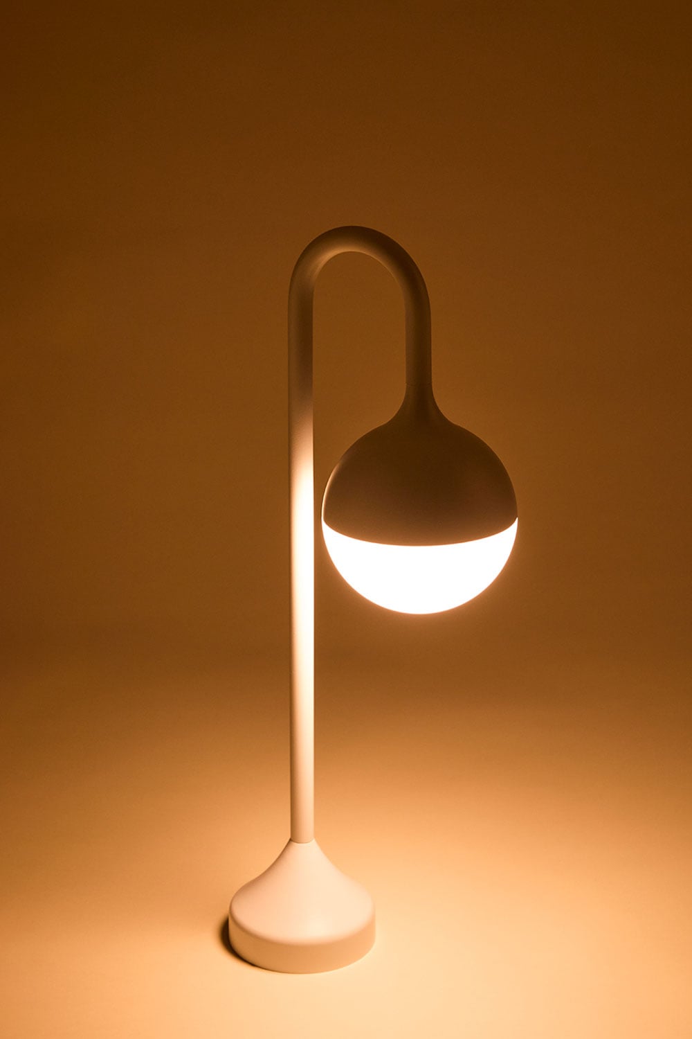 Āra LED lampa UVERON, alumīnijs, balta