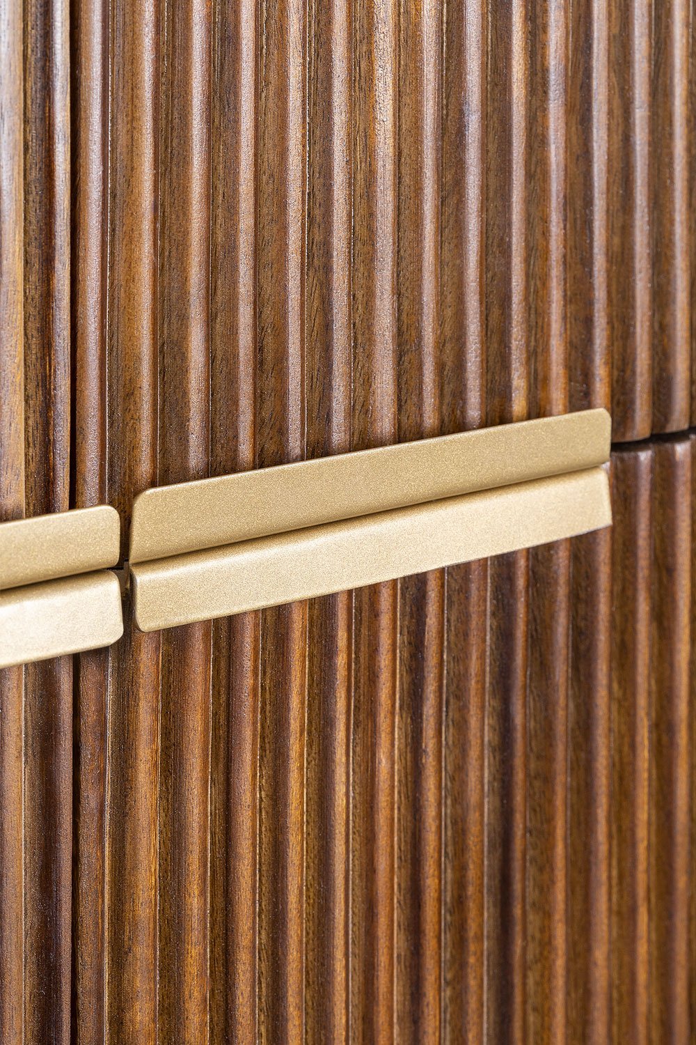 Aukšta komoda BORKU, mango medis, žalvario detalės