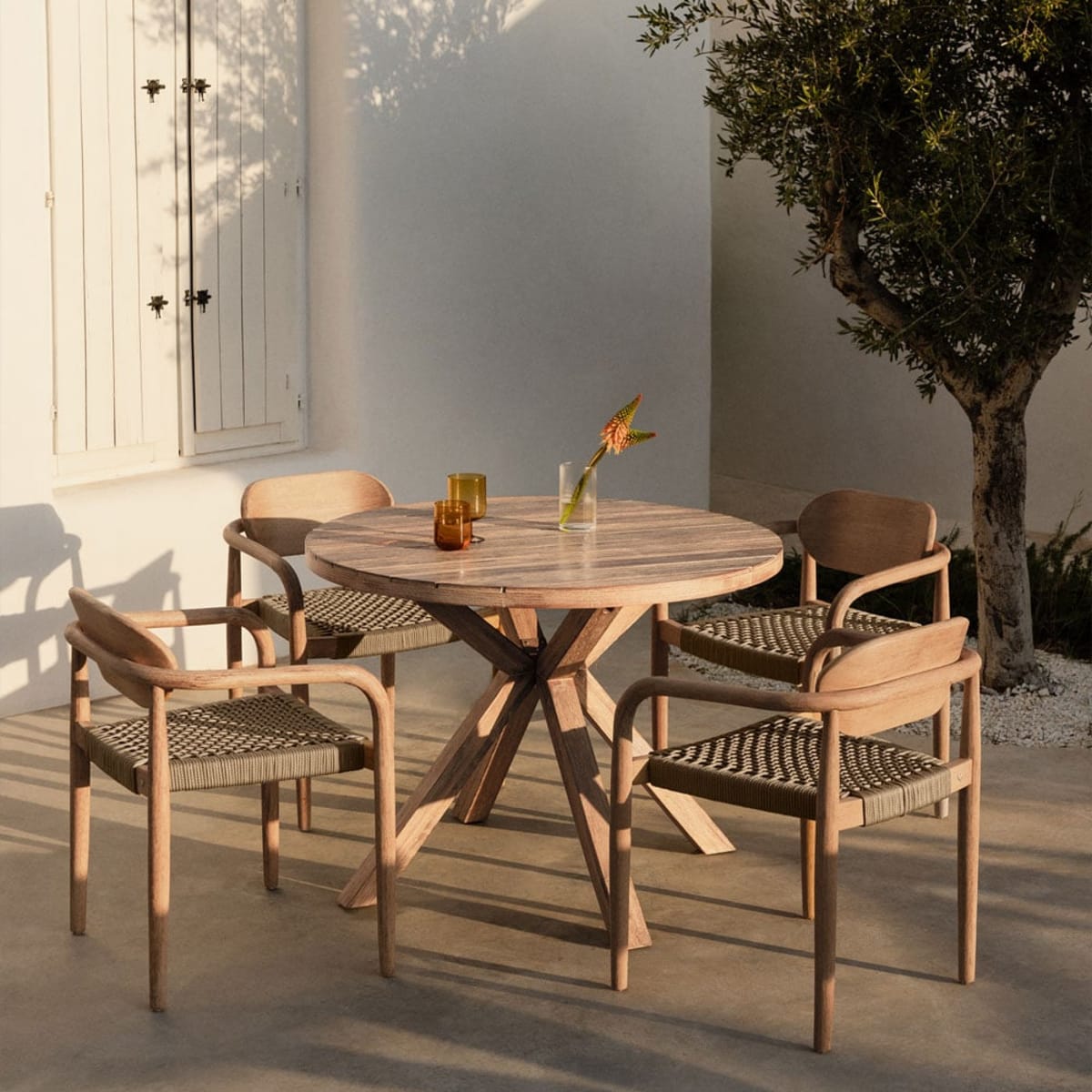 NAELE outdoor dining set, round, wheat brown