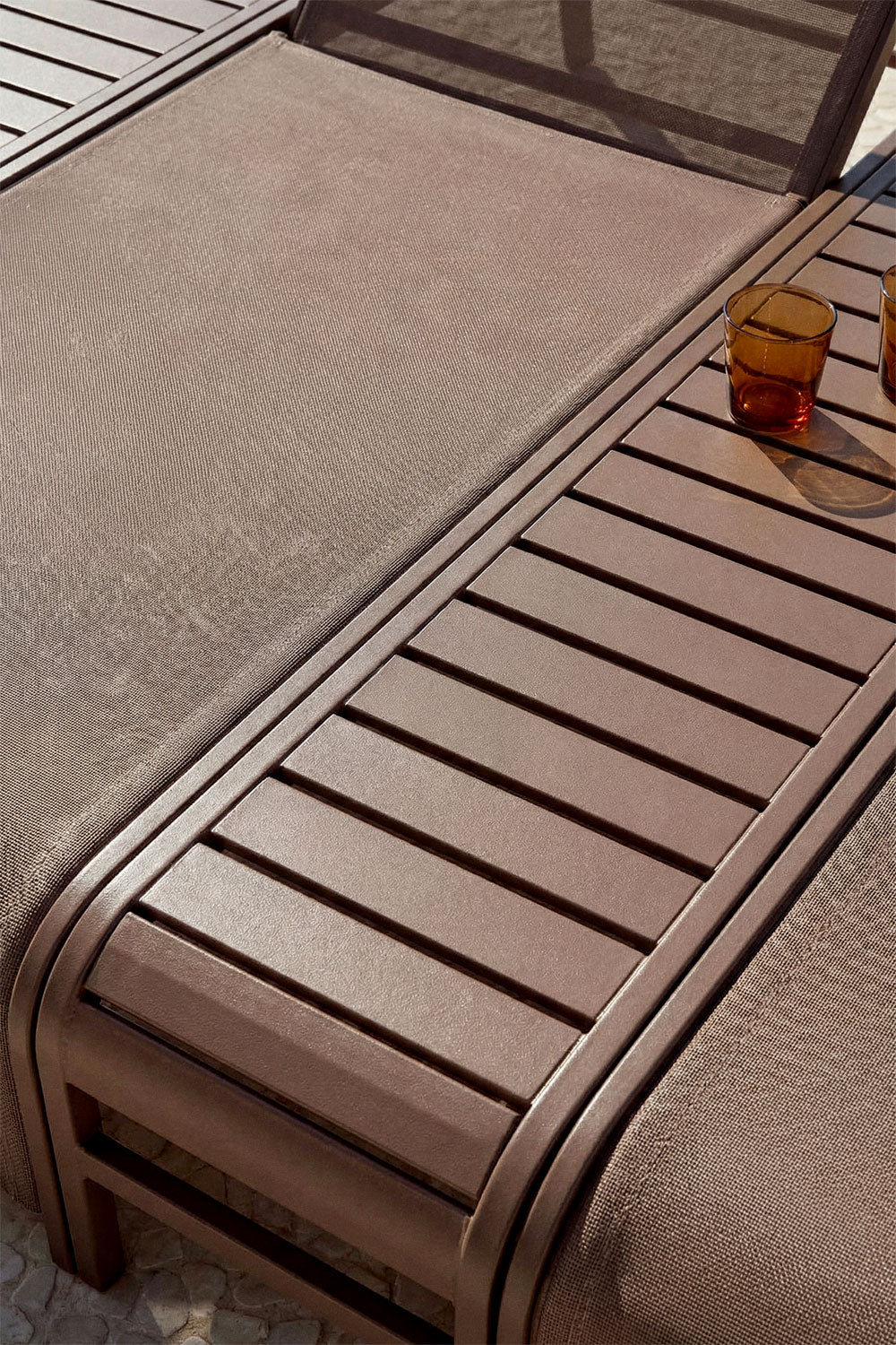 SOLENTO set, 2 sun loungers and 3 tables, chocolate