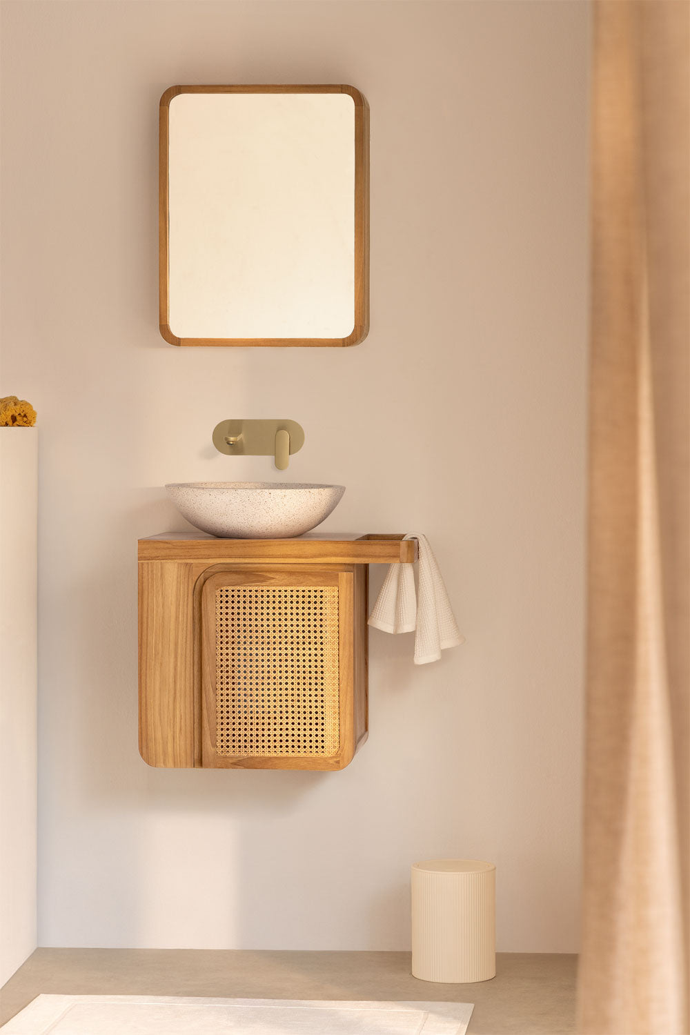 Pilnas vonios komplektas ZIVIARA baltame fone, baltos spalvos, nuotrauka 1