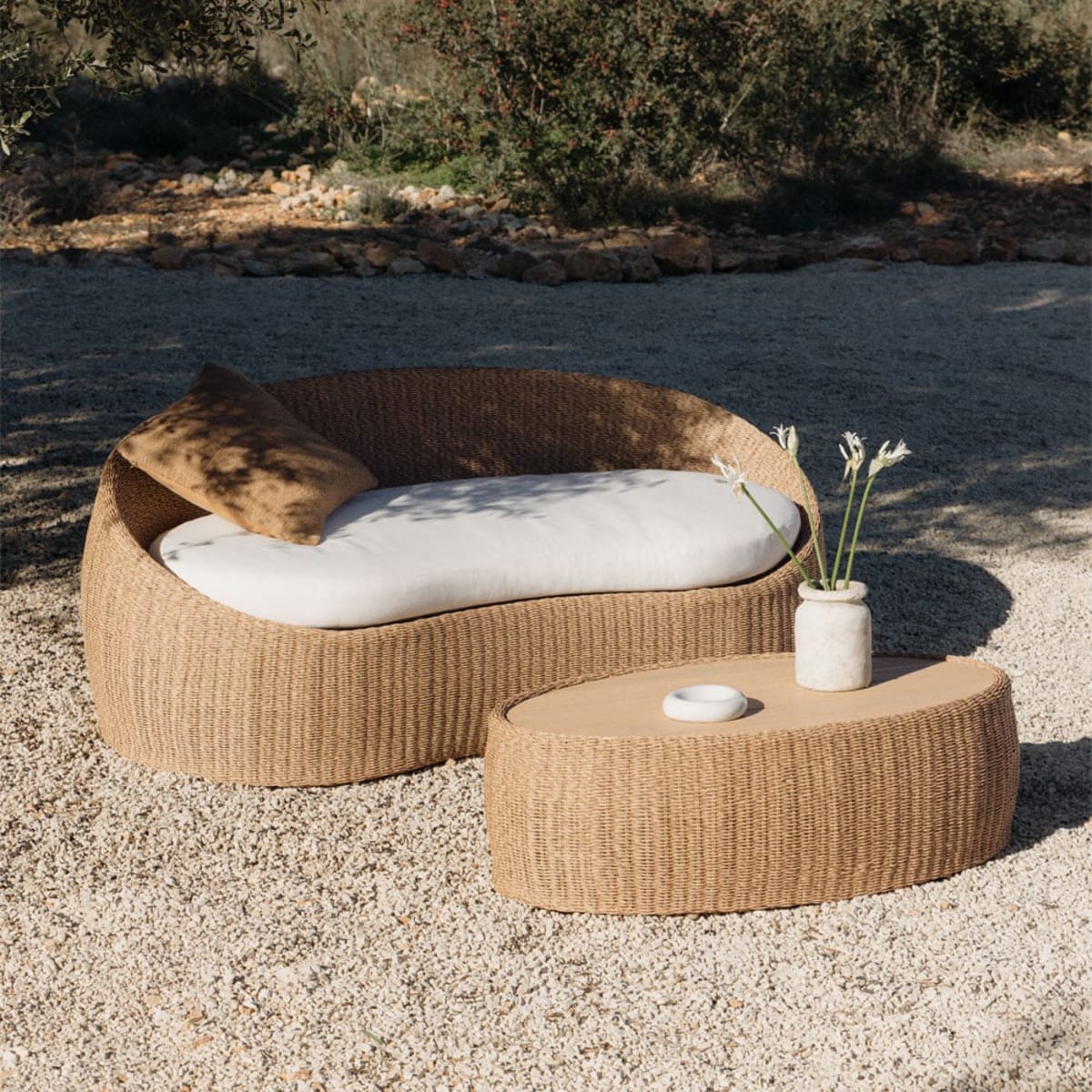 BALI Outdoor Furniture Set, 3-Seater