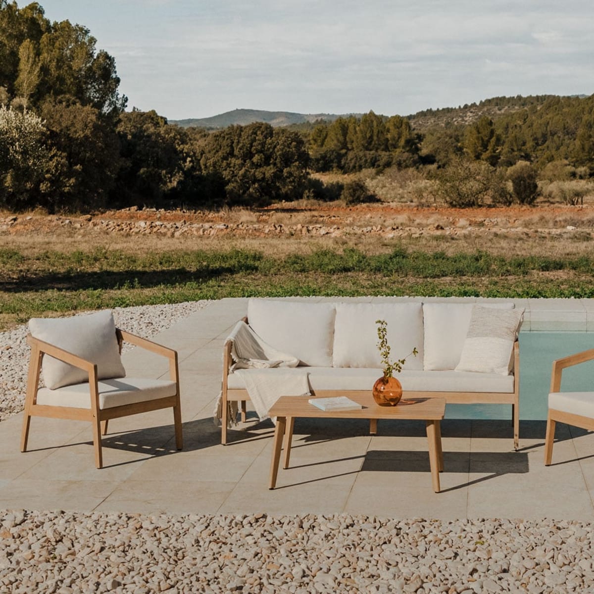 VIRVO set, sofa, 2 armchairs and a table, light (2 variants)