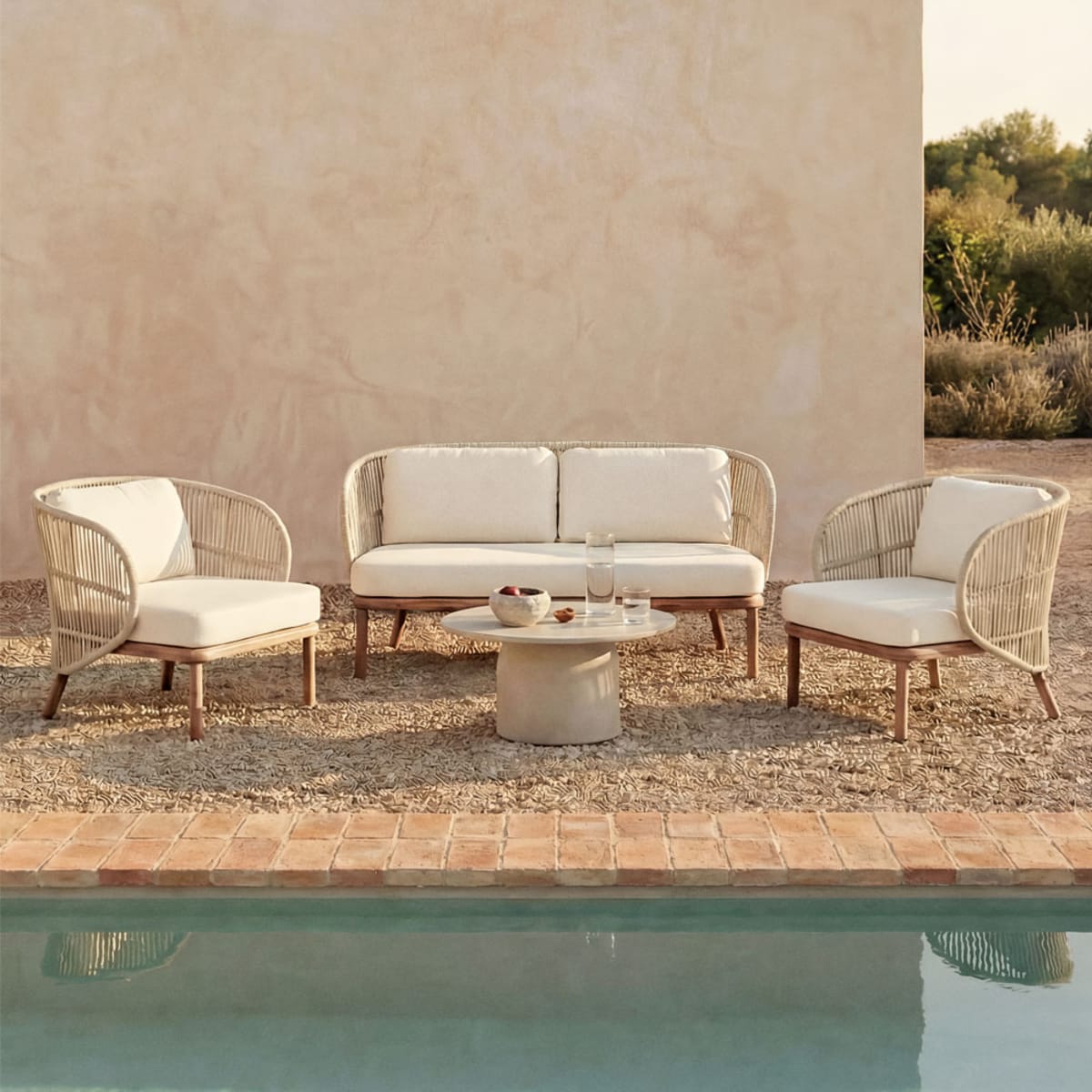 Outdoor furniture set CORAL, 4-seater cream