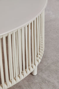 Šiuolaikiškas sodo komplektas su stikliniais staliukais | namuideja.lt | modernus sodo komplektas