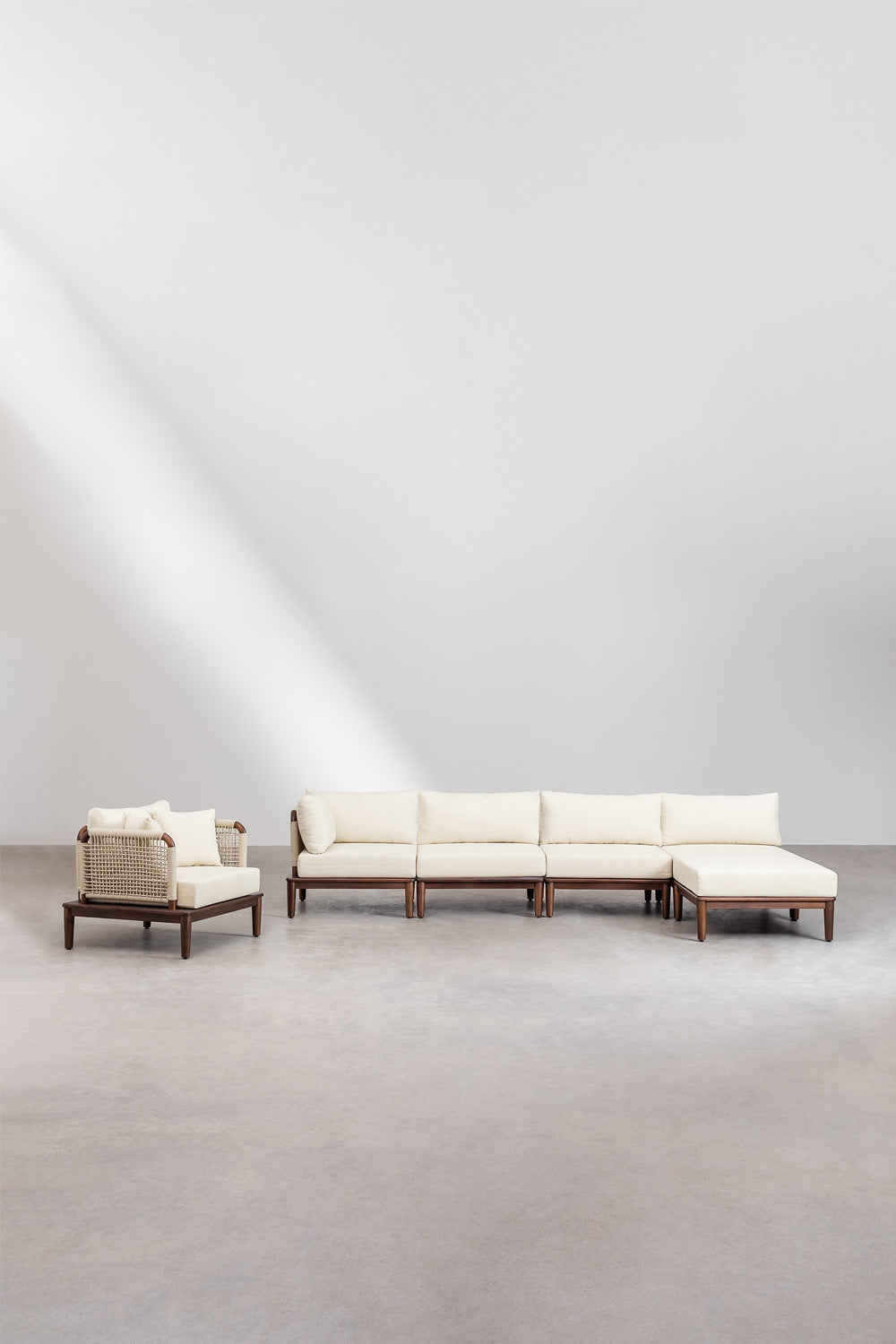 Modulinė sofa DZORELA – artimas planas