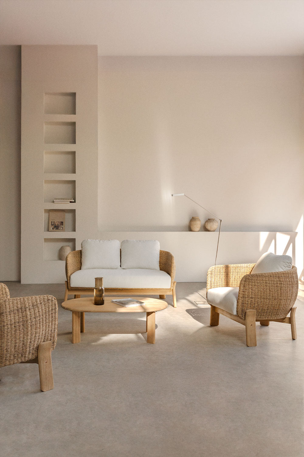 Svetainės komplektas LEJLANA, šviesi akacija, sofa, 2 foteliai ir staliukas