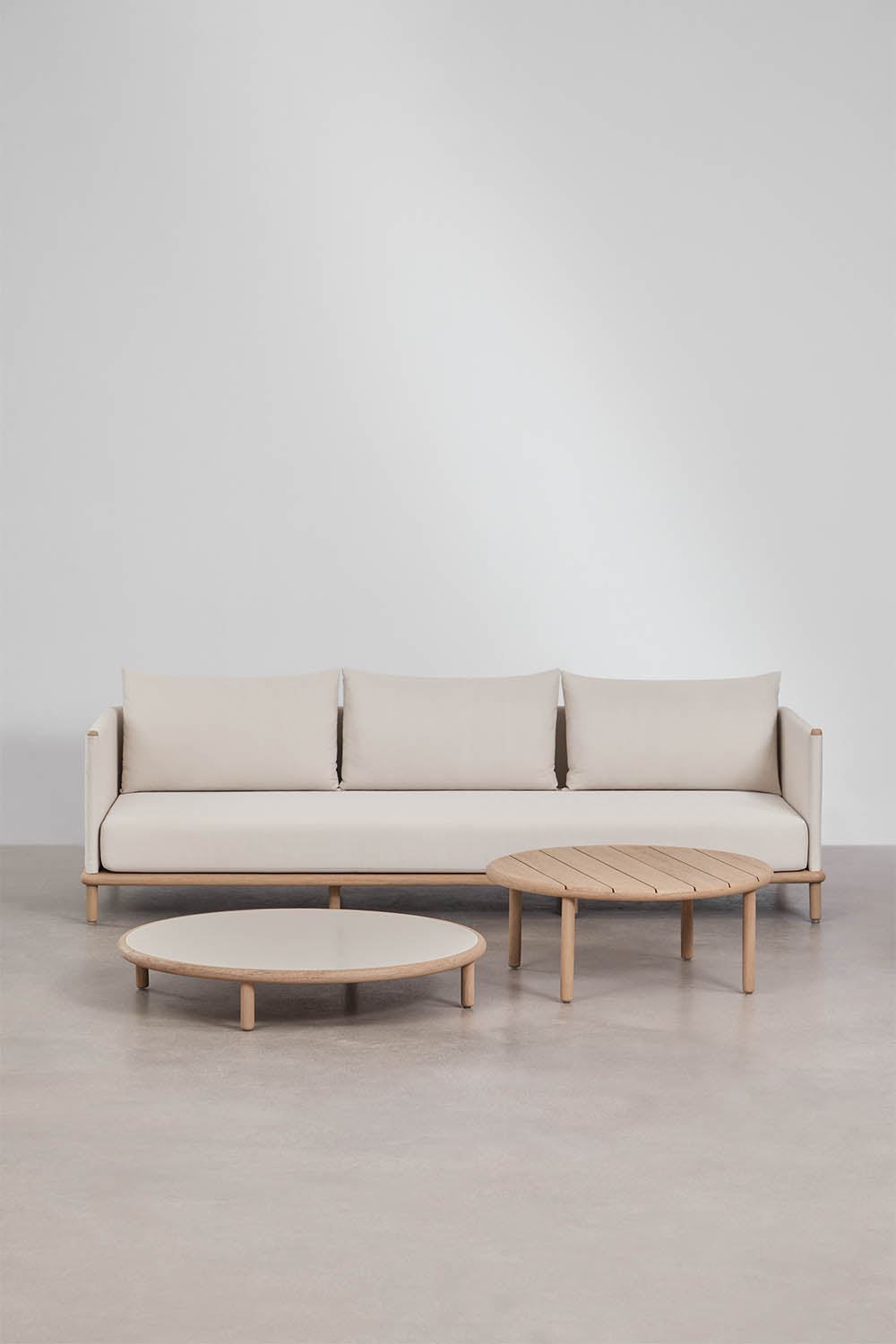 Komplektas OLIVIJA, balta gardenija ir šviesi akacija, sofa ir 2 staliukai