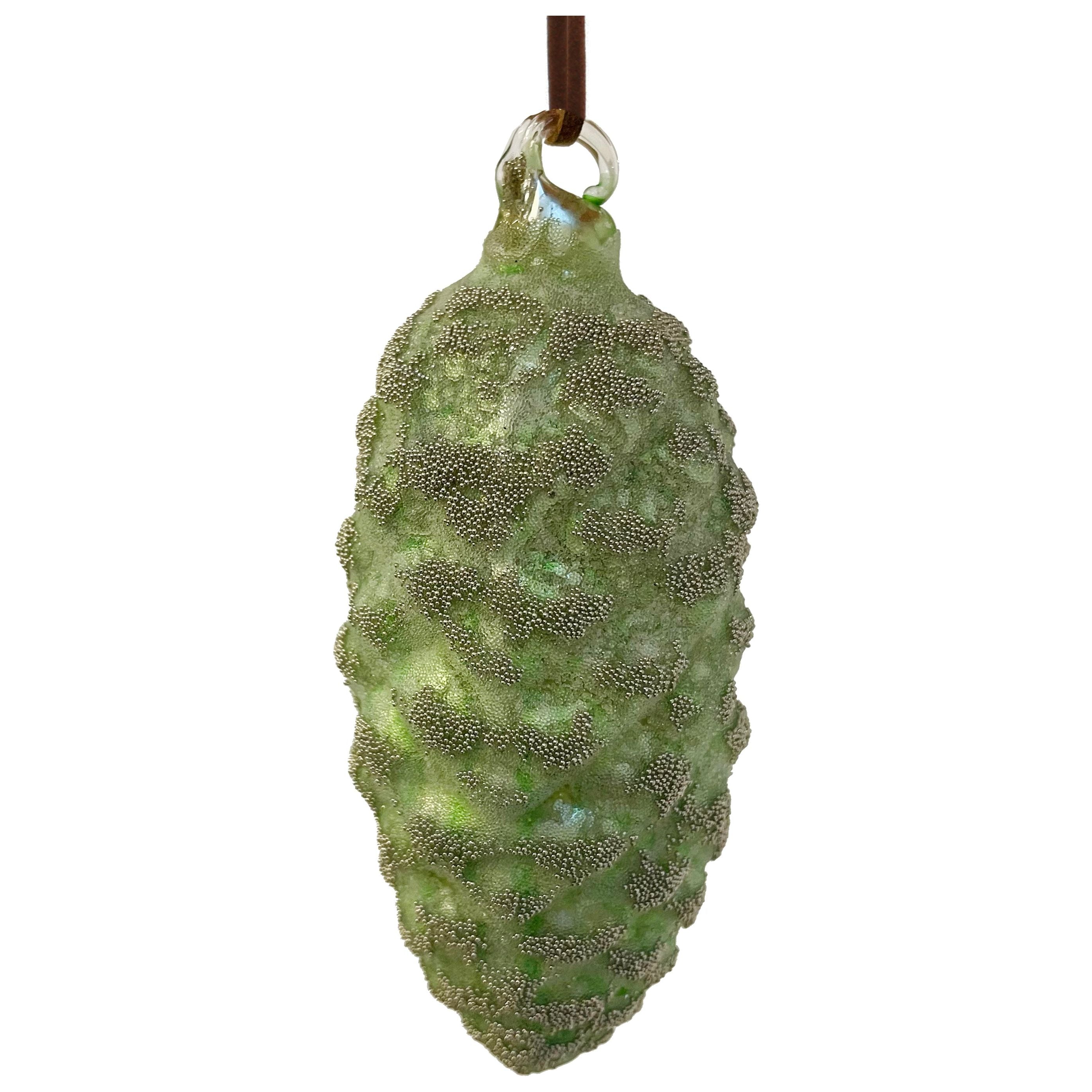 Stiklinis kankorėžis, žalias, su karoliukais 10 cm