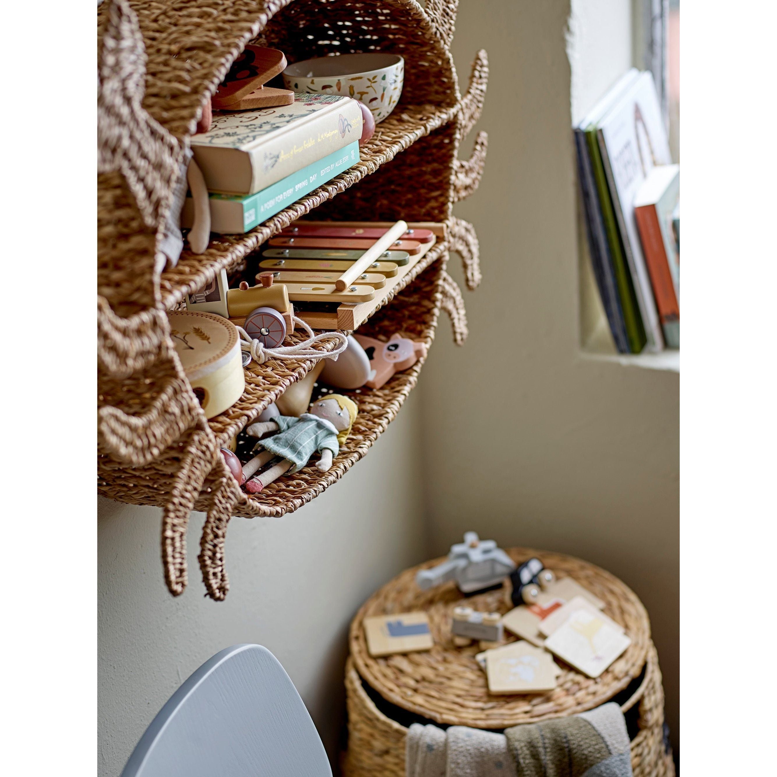 Vaikiška kėdė GUGGA, pilka spalva, faneros plokštė