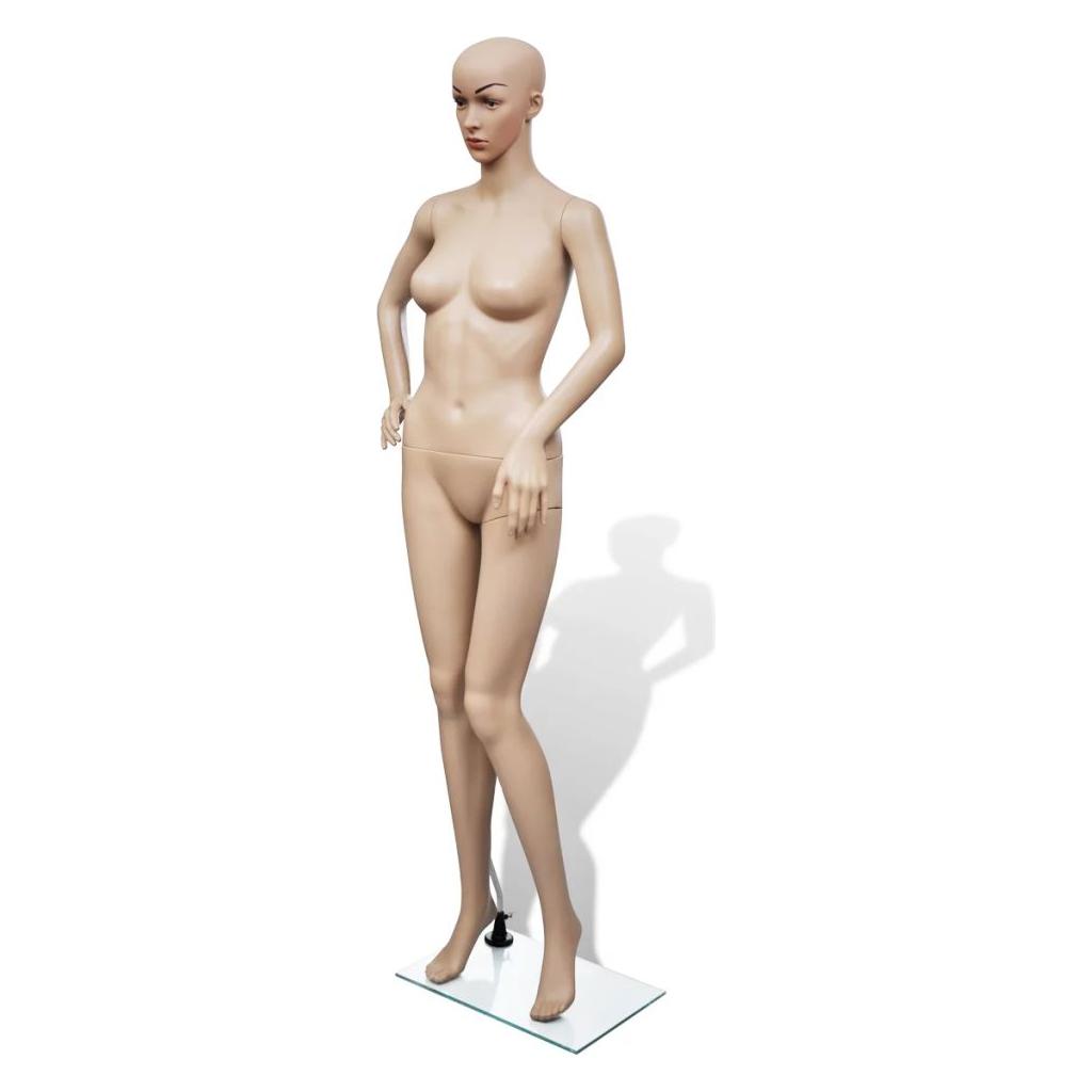 Moters manekenas, B