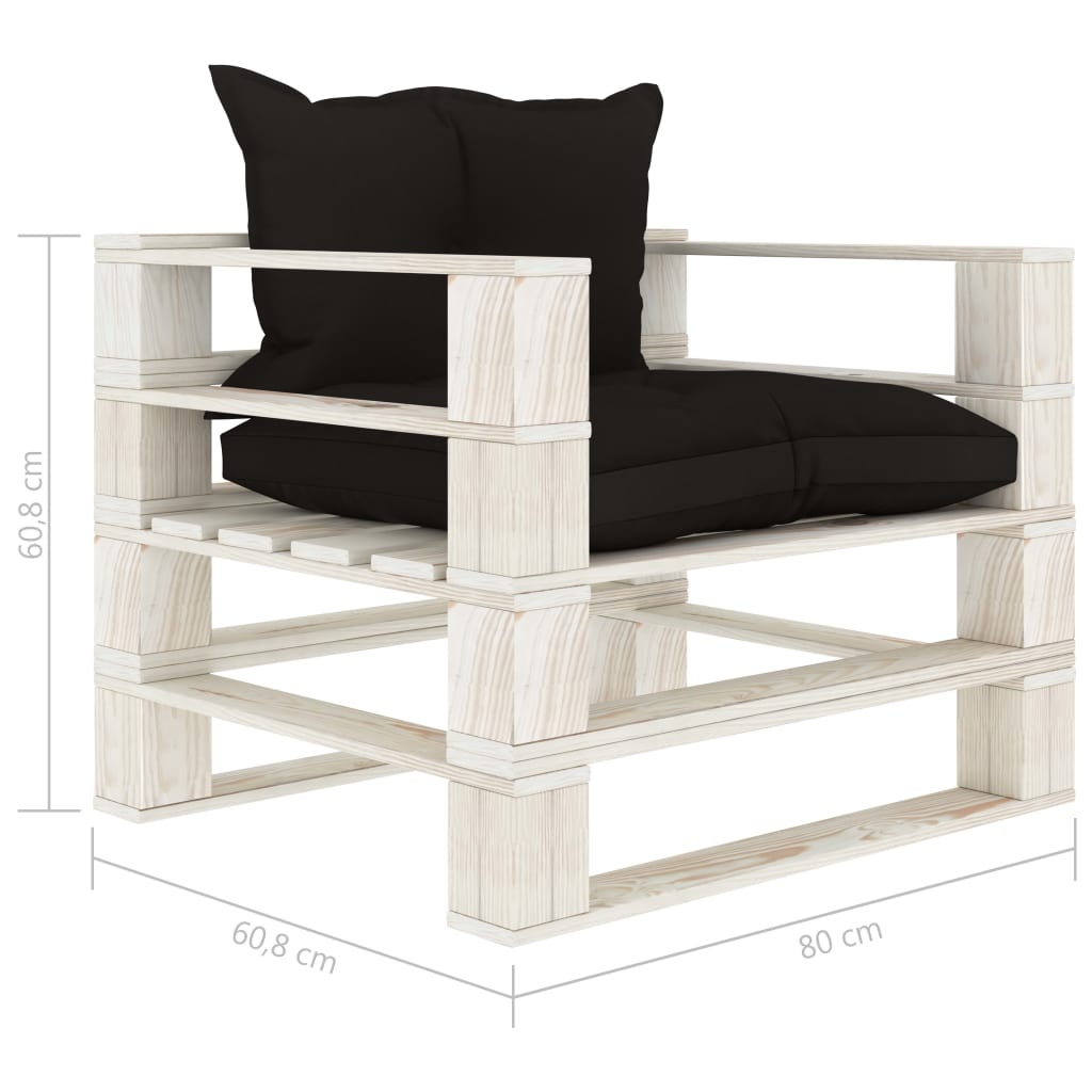 Sodo sofa iš palečių su juodos spalvos pagalvėmis, mediena