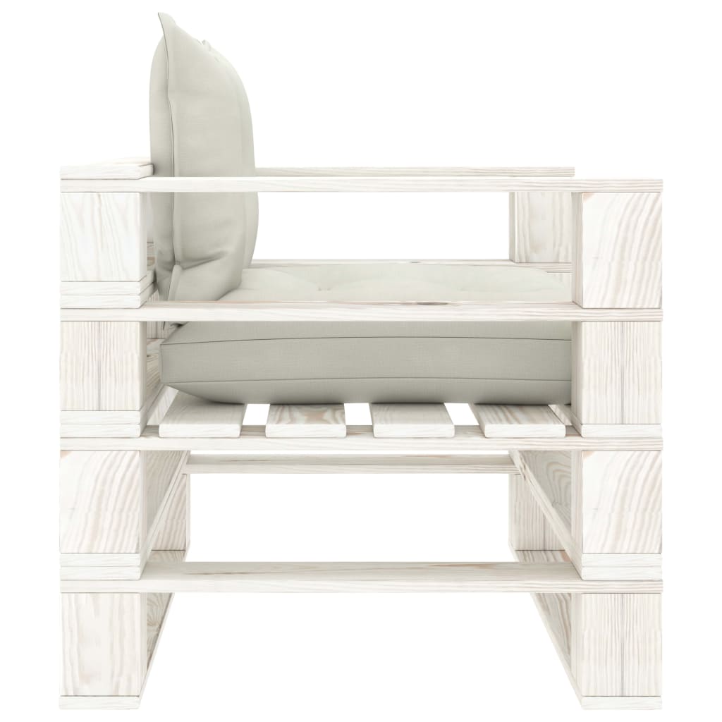 Sodo sofa iš palečių su smėlio spalvos pagalvėmis, mediena