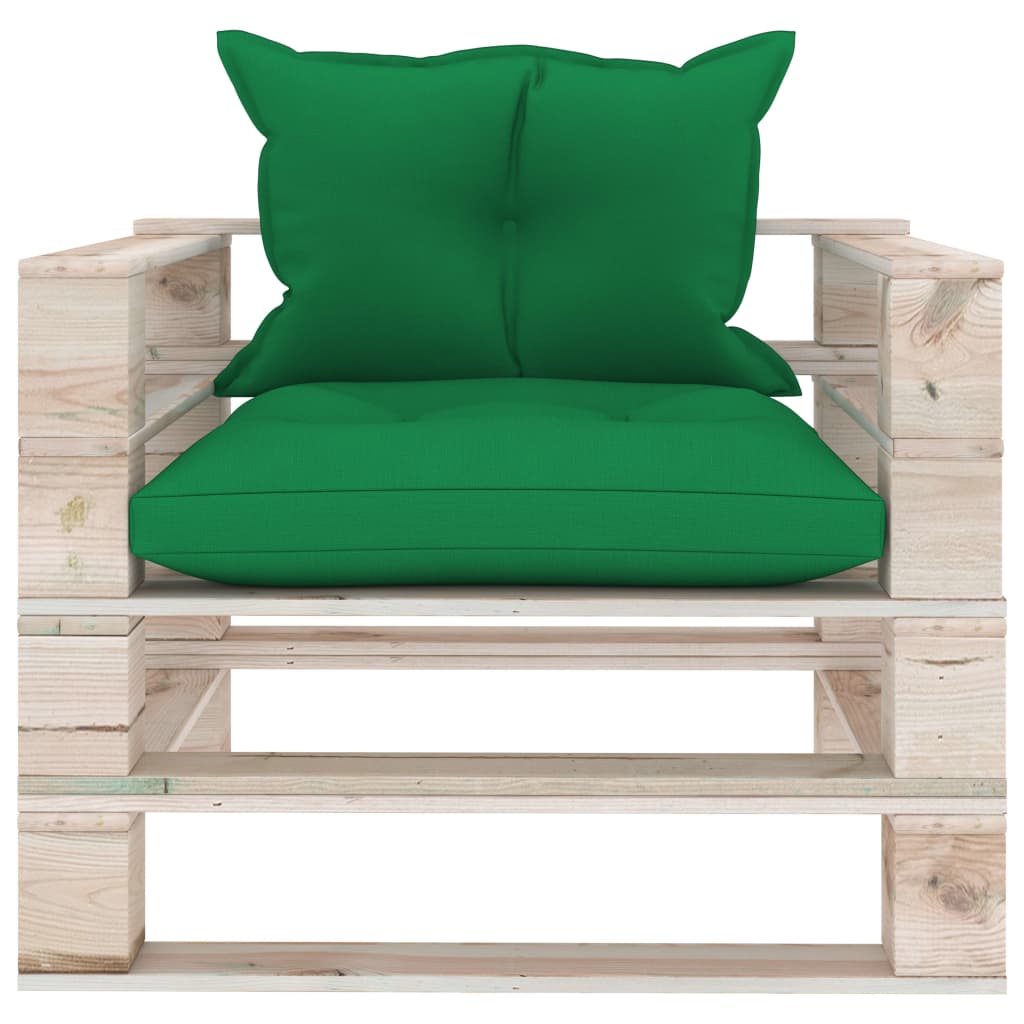 Sodo sofa iš palečių su žaliomis pagalvėlėmis, pušies mediena