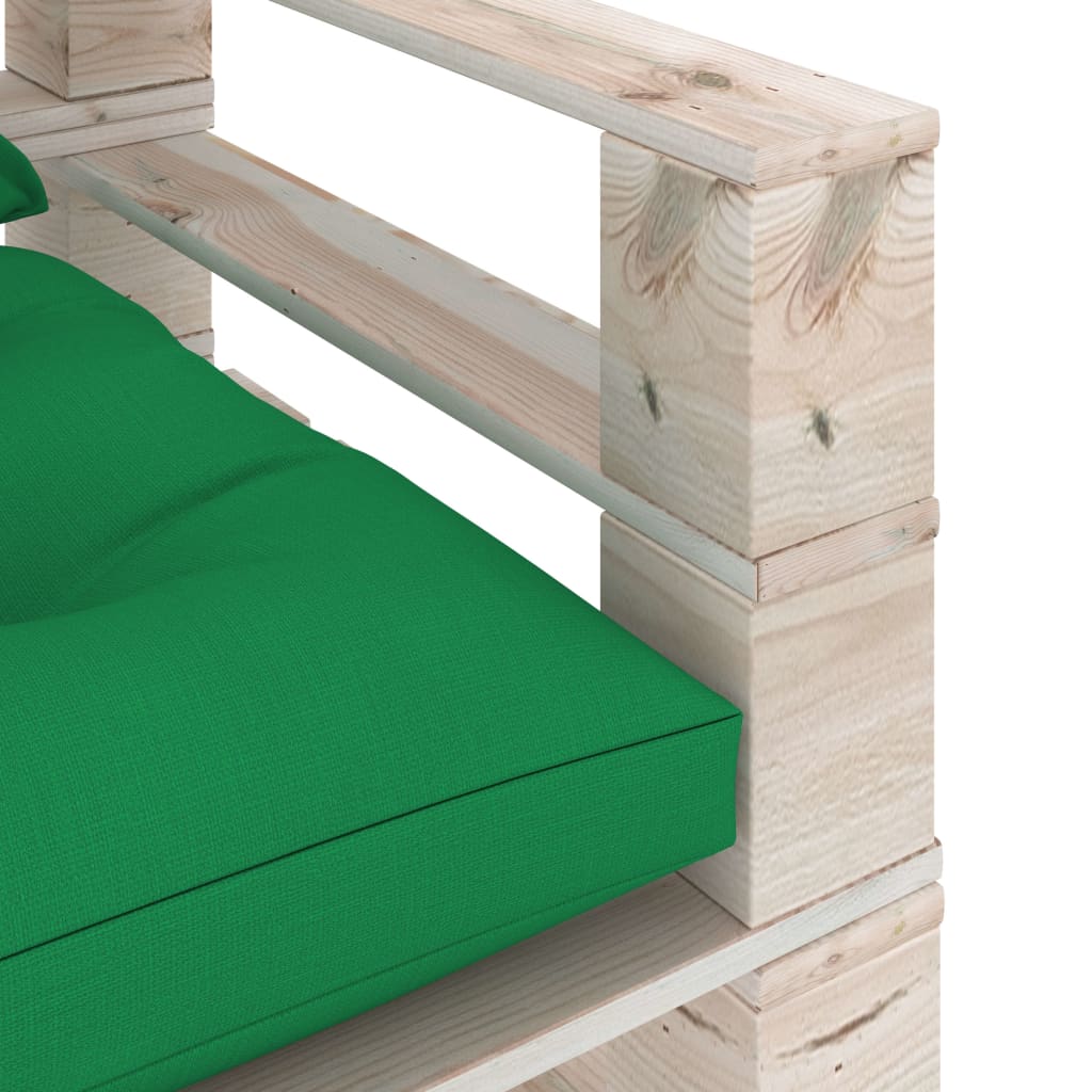 Sodo sofa iš palečių su žaliomis pagalvėlėmis, pušies mediena